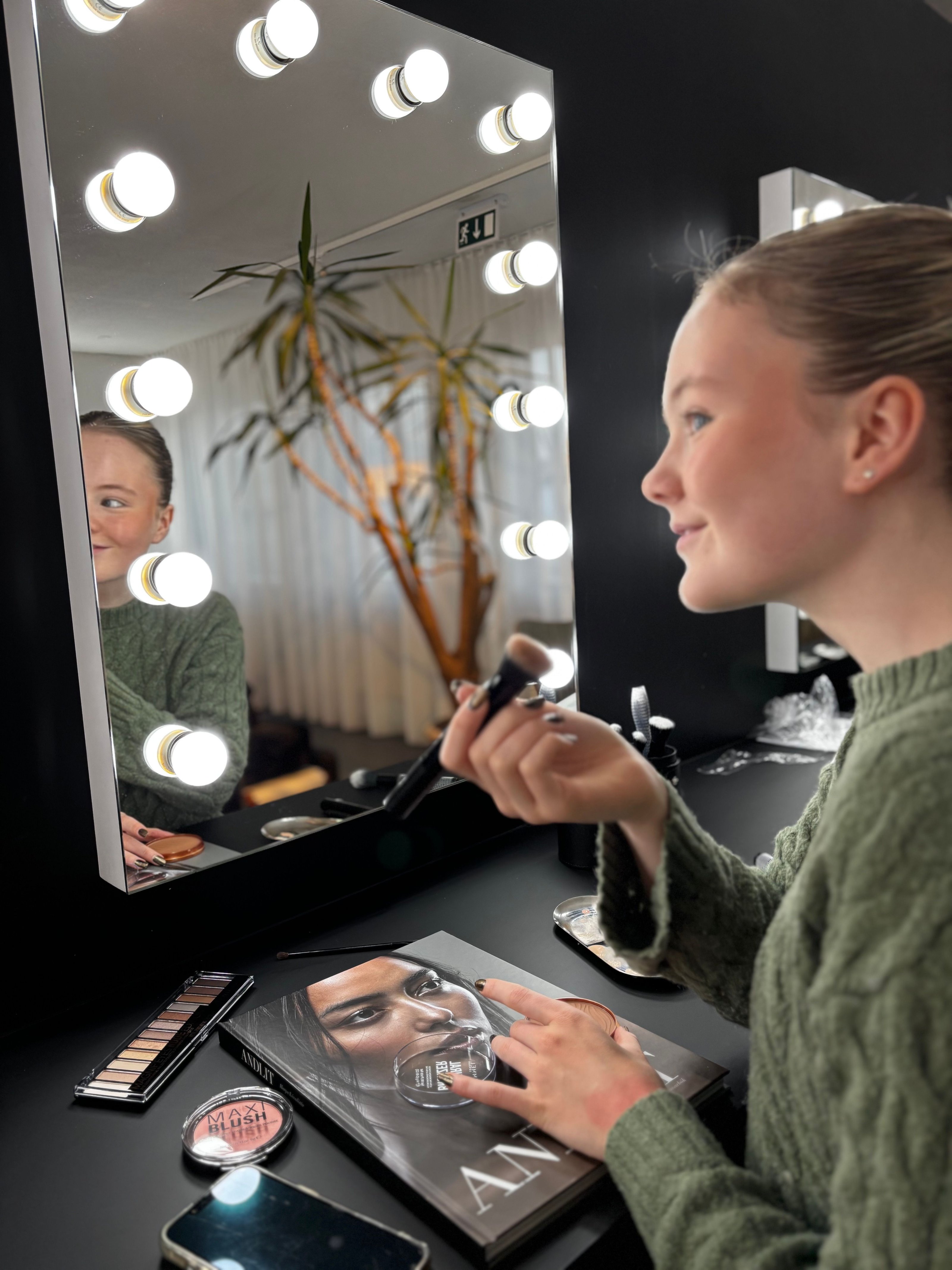 Makeupbyagnesvala - Image 3