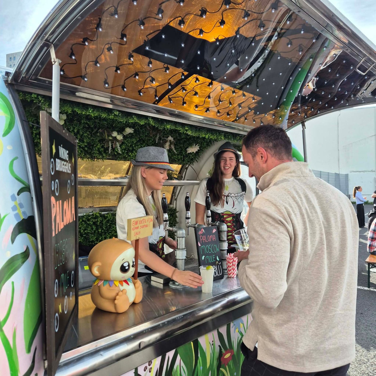 Kokteilvagninn  - Image 2