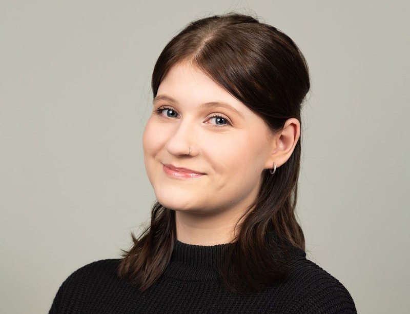 Lára Bryndís förðunarfræðingur