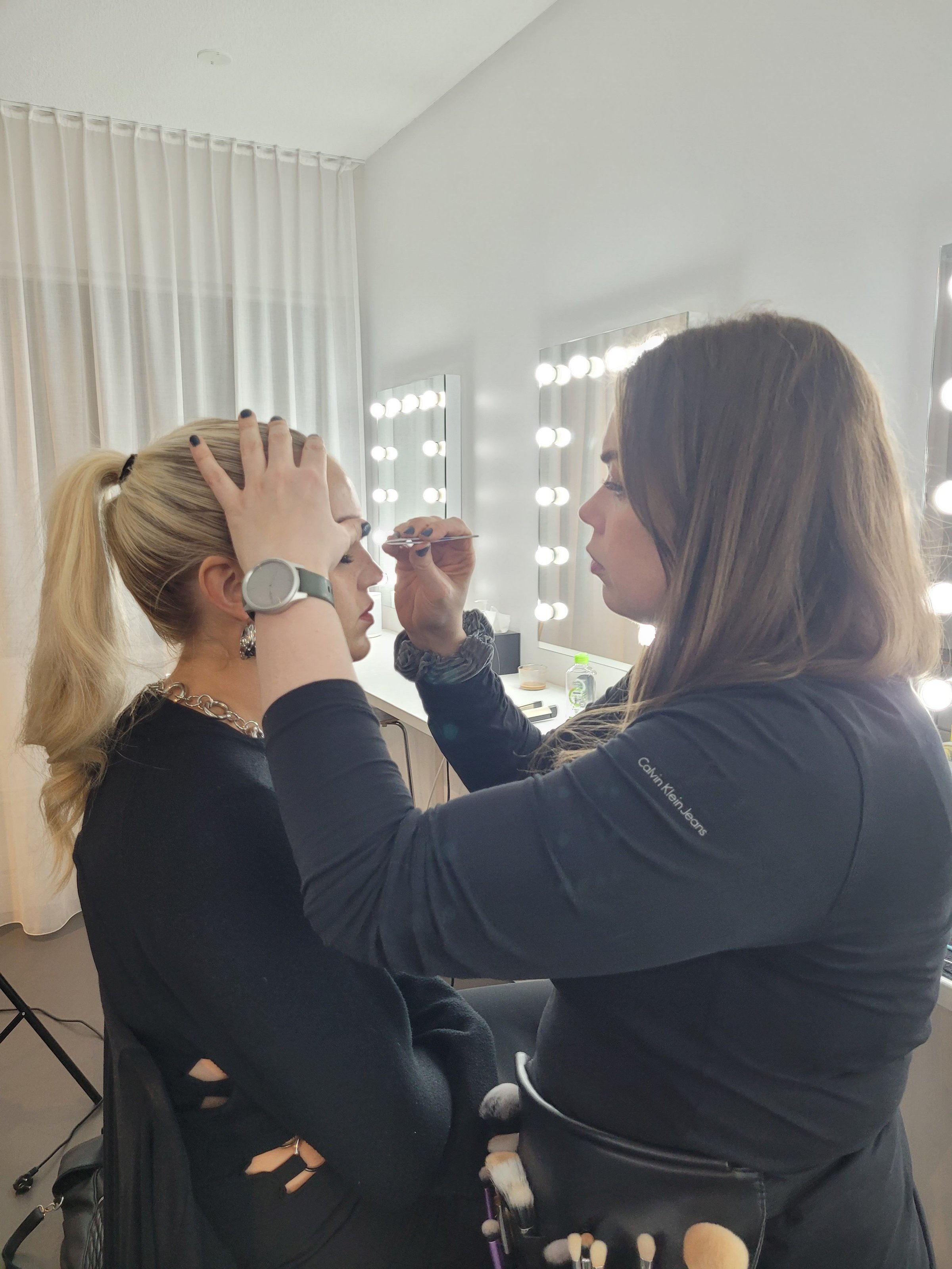 Alda Úlfars förðunarfræðingur  - Image 2