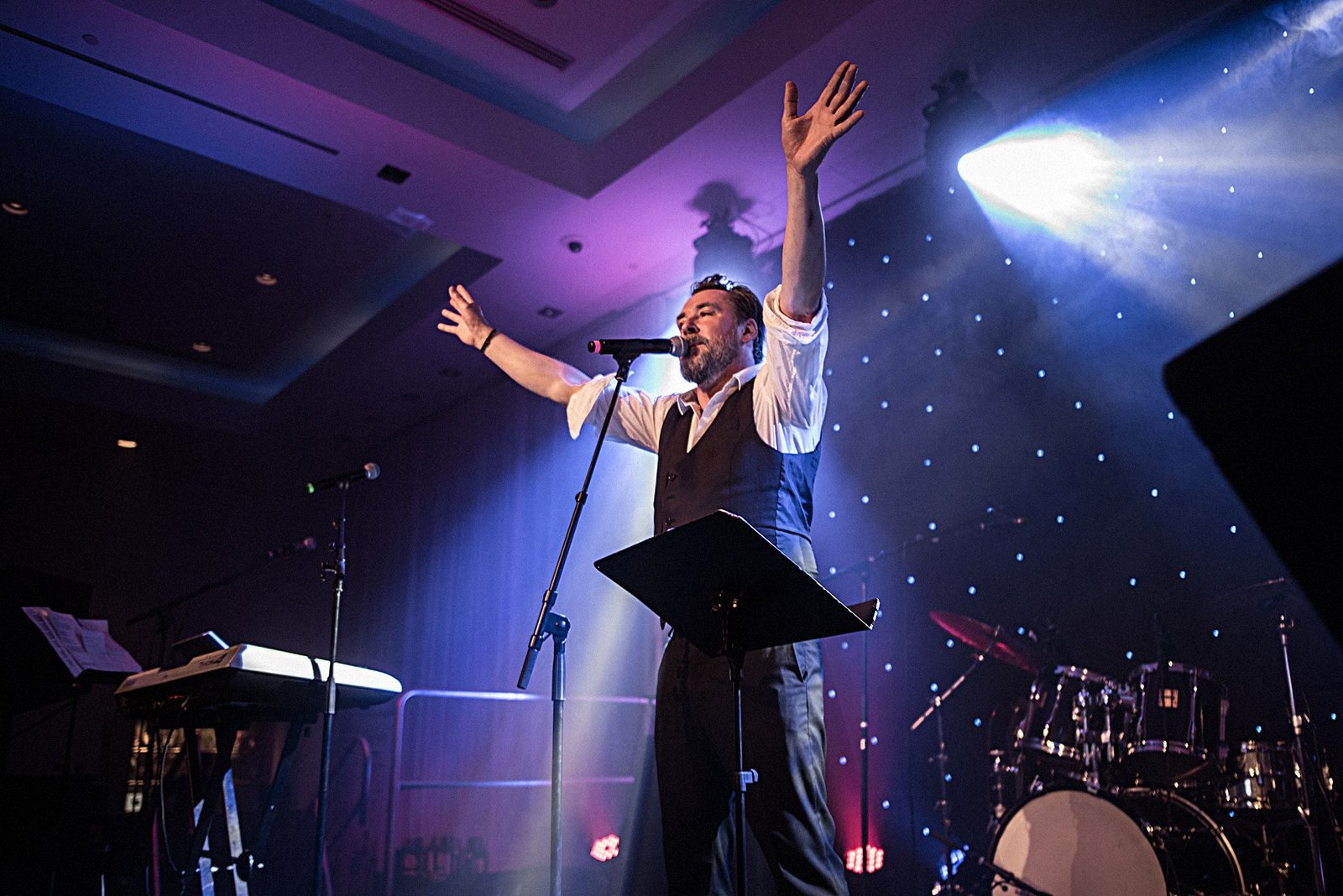 Kalli Örvars skemmtikraftur, söngvari og eftirherma