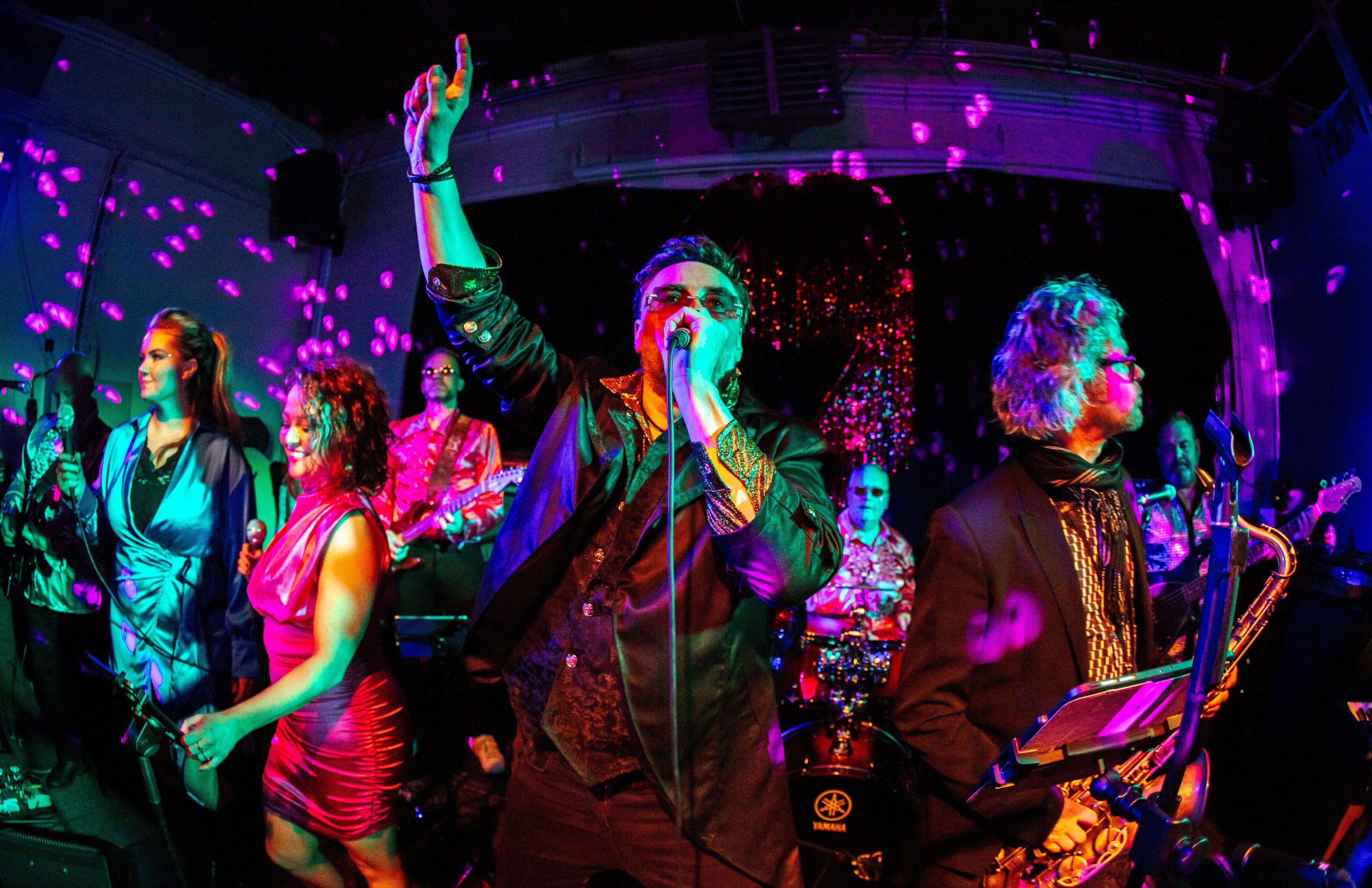 Kalli Örvars skemmtikraftur, söngvari og eftirherma - Image 2