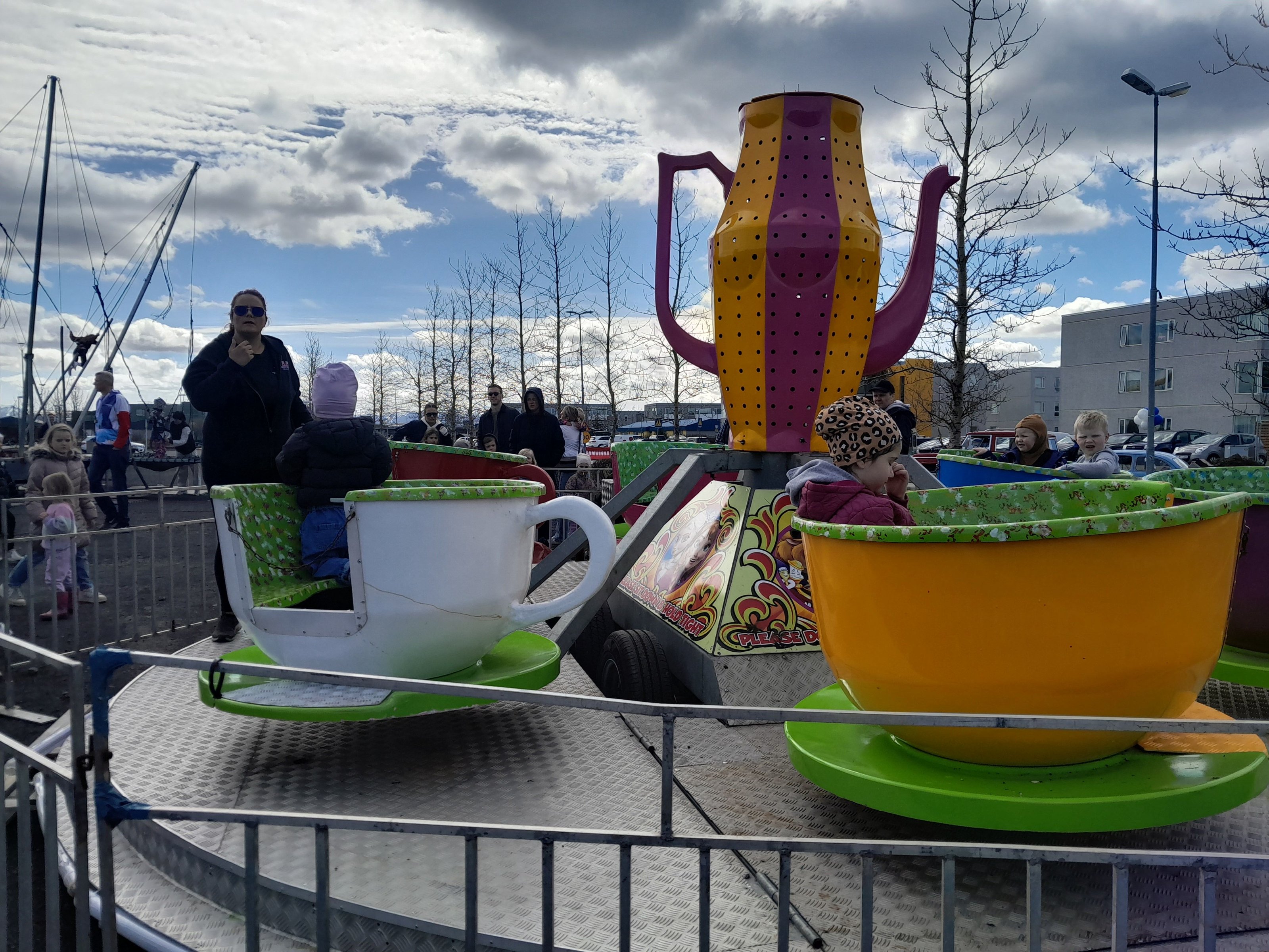 Leiktækjaleiga - Image 2