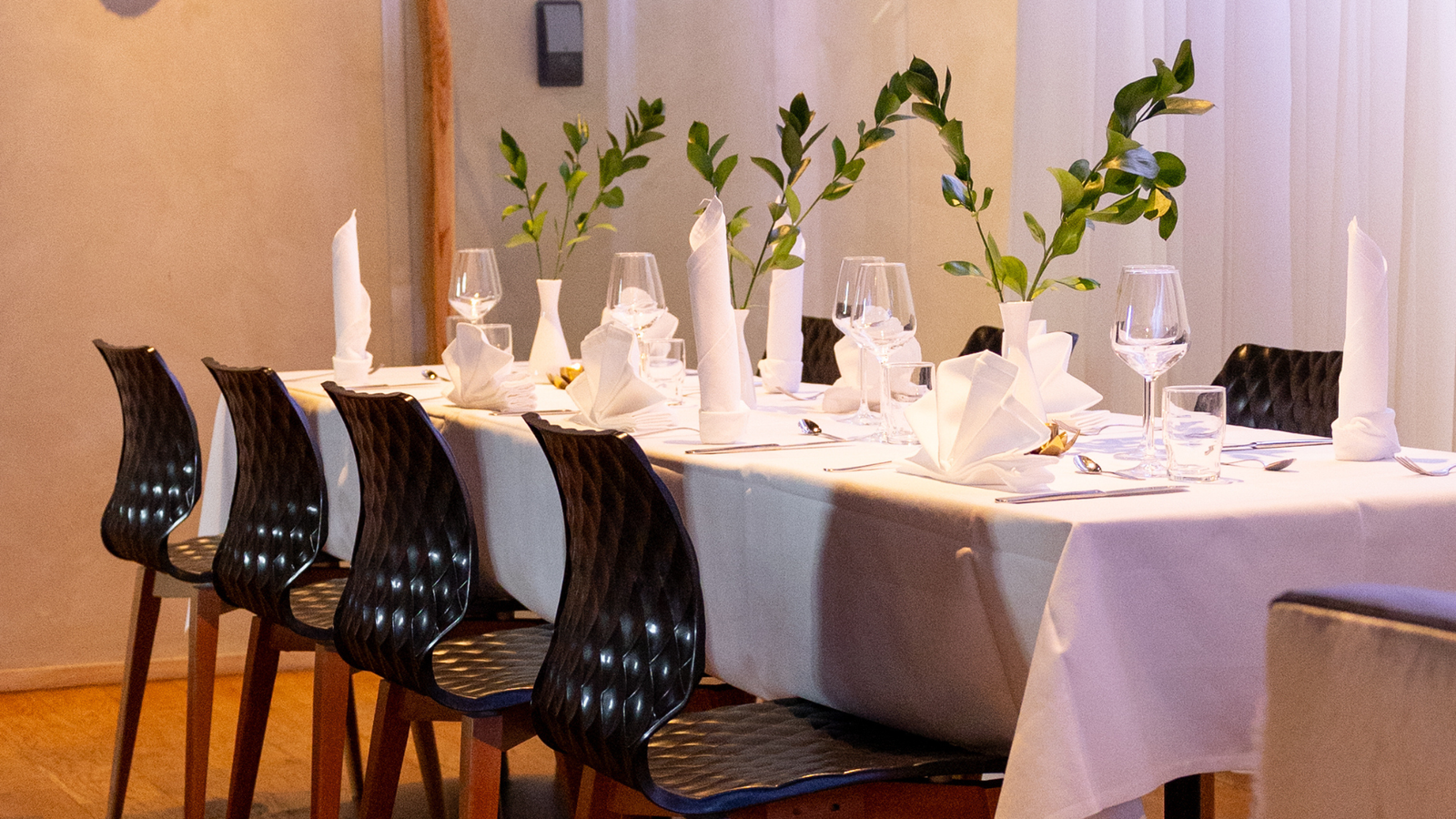 Ísafold veislusalur - Image 2