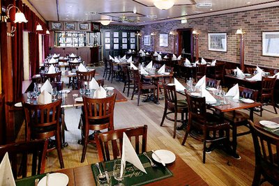 Kringlukráin hliðarsalur - Image 3