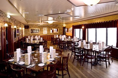 Kringlukráin hliðarsalur - Image 5