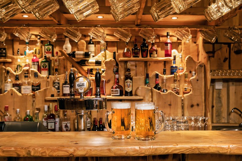 Ingólfsskáli veislusalur - Image 2